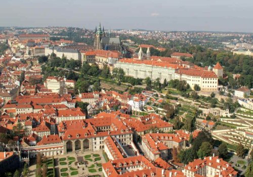Praha-Prazsky-hrad-2009-letecky-pohled
