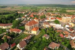 Dolni-Bousov-2010-1