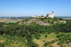 Hrad-Kuneticka-hora-2009-1