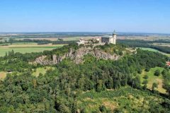 Hrad-Kuneticka-hora-2009-6