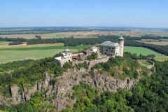 Hrad-Kuneticka-hora-2009-7