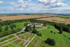Pamatnik-Lidice-2010-1