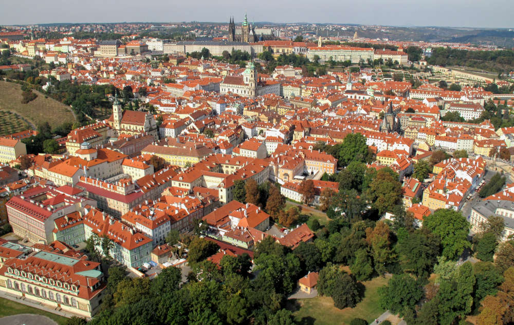 Fotobanka Aerodata Photos - města a obce