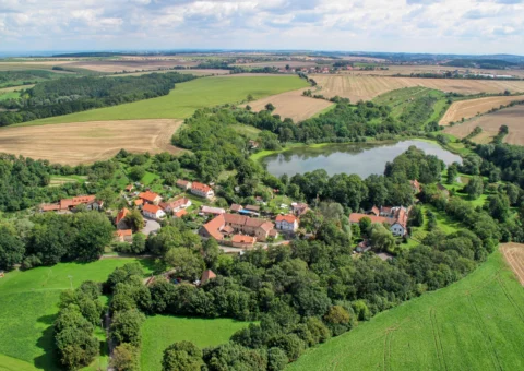 Okoř 2010