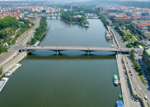 Štefánikův most a Letenský tunel