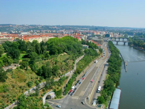 Štefánikův most a Letenský tunel
