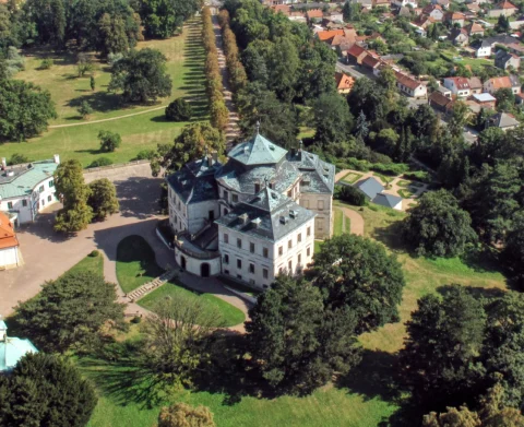 Zámek Karlova koruna Chlumec nad Cidlinou 2009