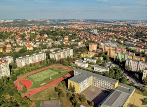 Gymnázium Arabská Praha 6 – sportovní areál 2009