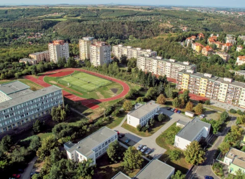 Gymnázium Arabská Praha 6 – sportovní areál 2009