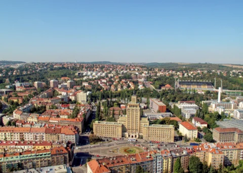 Hotel International Praha 6 a bývalá tramvajová konečná linky 25,26 – 2009