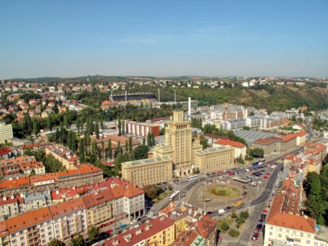 Hotel International Praha 6 a bývalá tramvajová konečná linky 25,26 – 2009