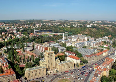Hotel International Praha 6 a bývalá tramvajová konečná linky 25,26 – 2009