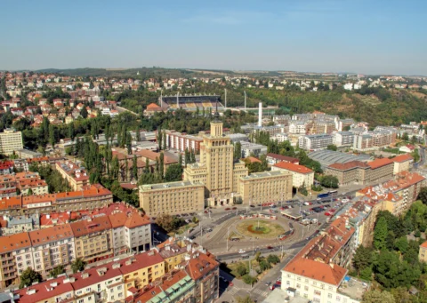 Hotel International Praha 6 a bývalá tramvajová konečná linky 25,26 – 2009