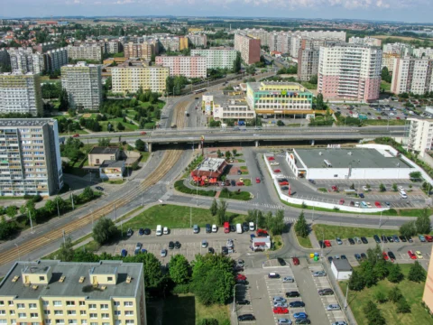 Plzeňská a Jeremiášova Praha – Řepy 2007