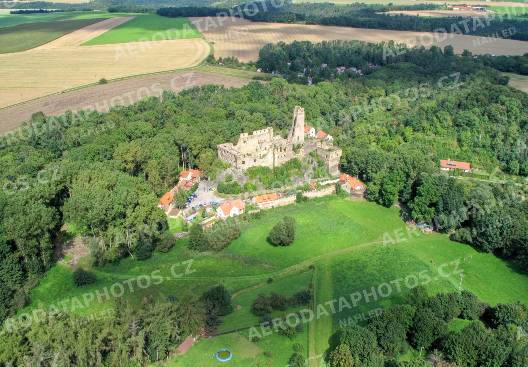 Okoř 2010