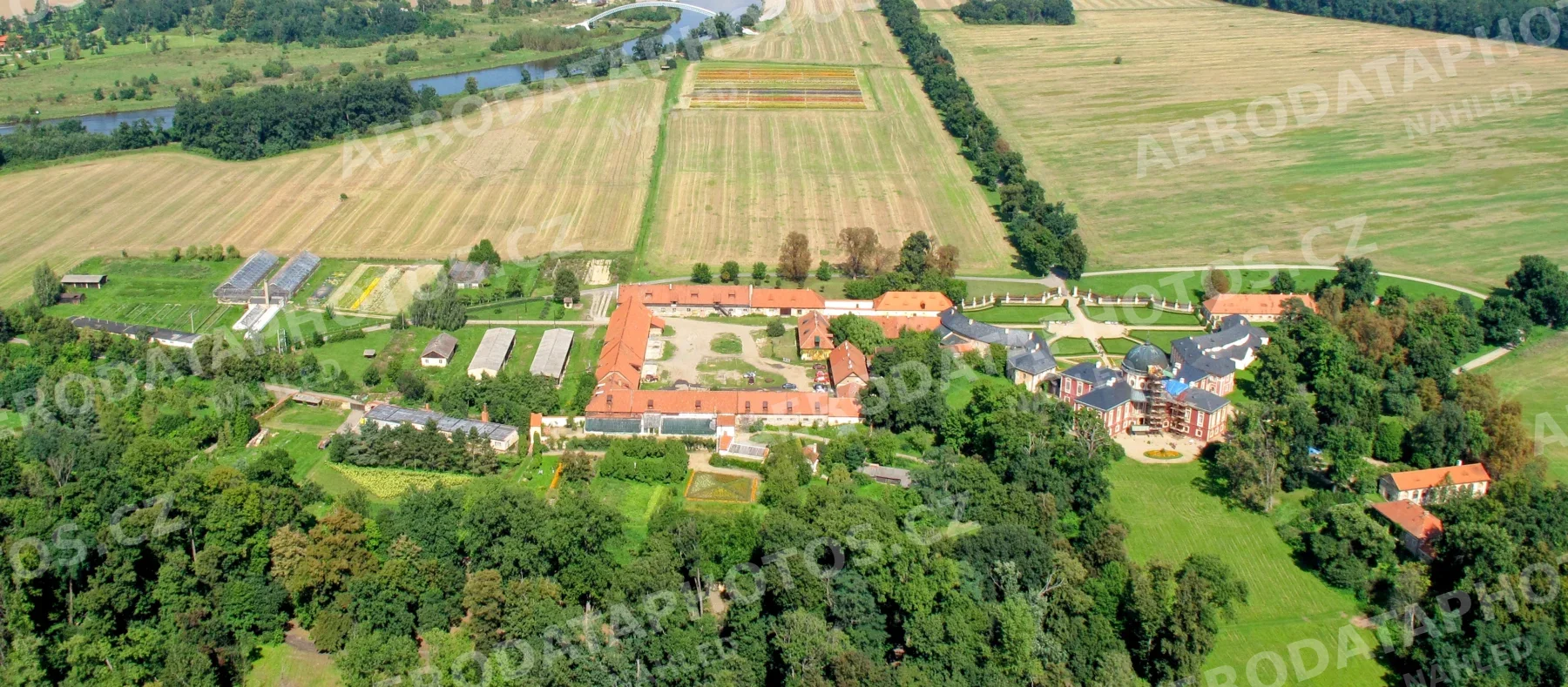 Zámek Veltrusy 2010