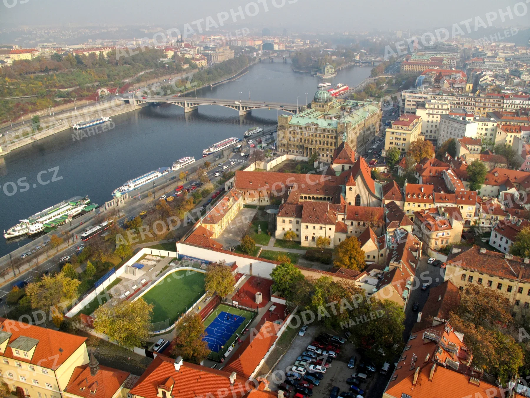 Praha Anežský klášter 2010
