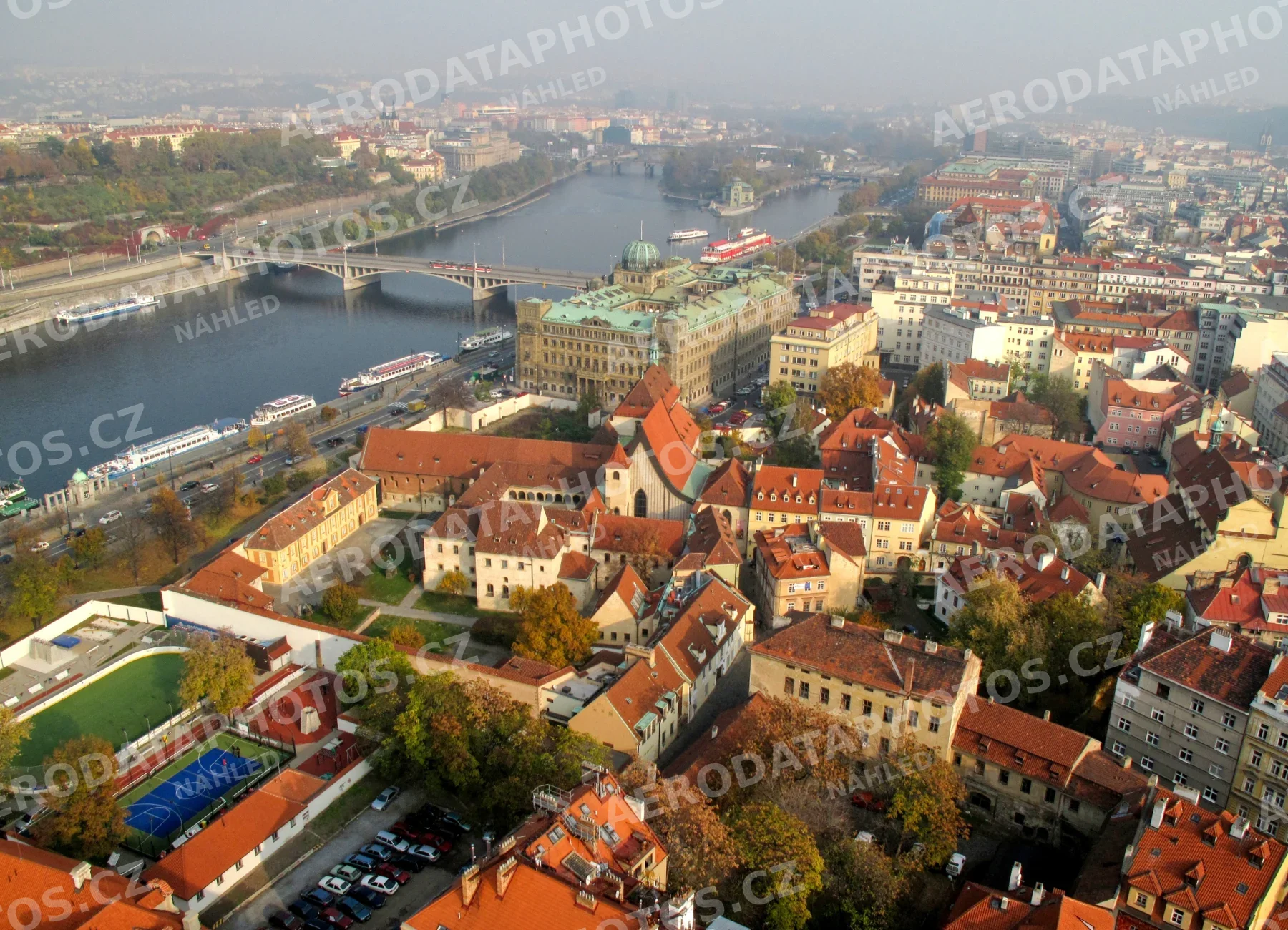 Praha Anežský klášter 2010