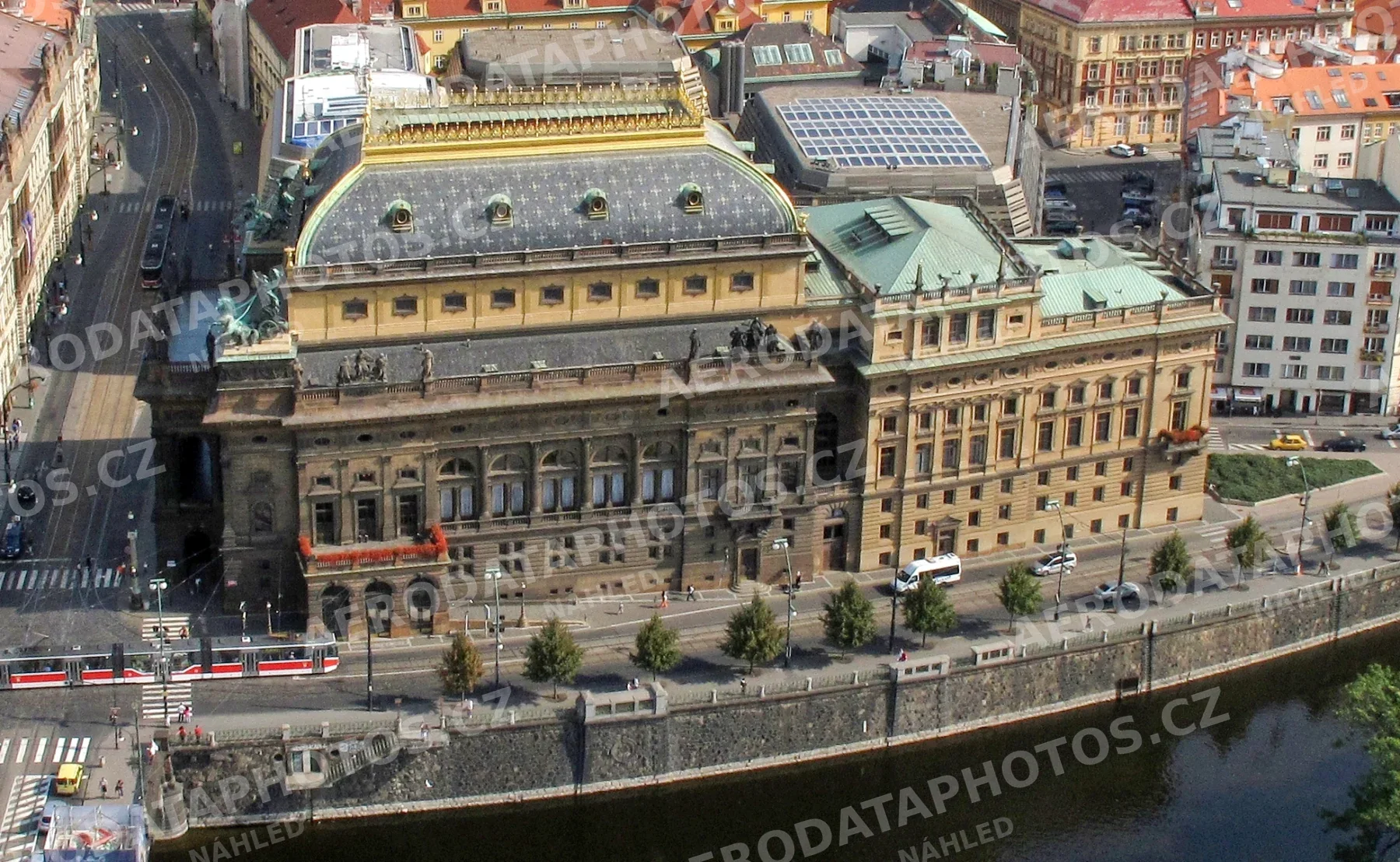 Národní divadlo 2009