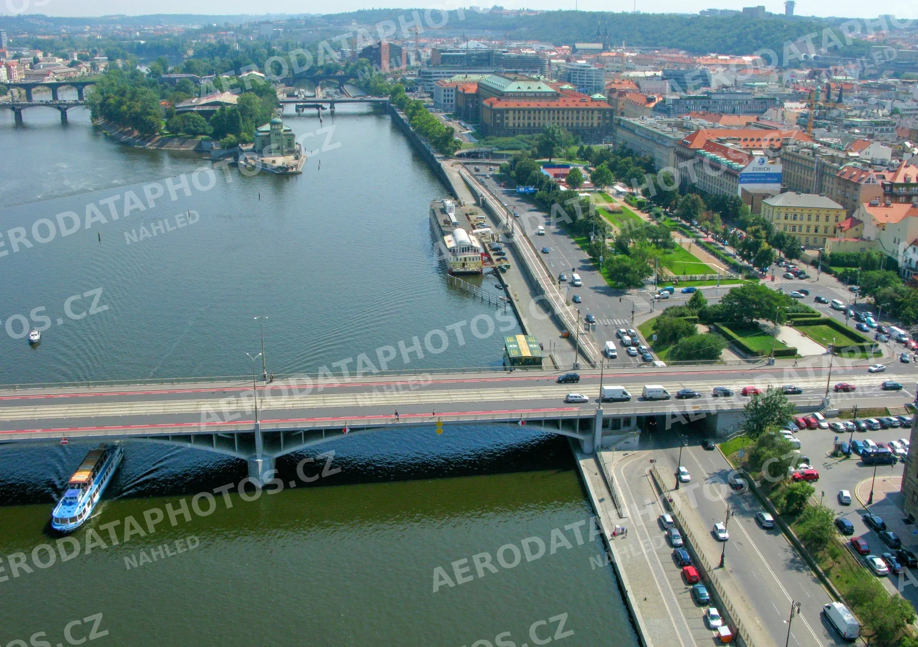Štefánikův most a Letenský tunel