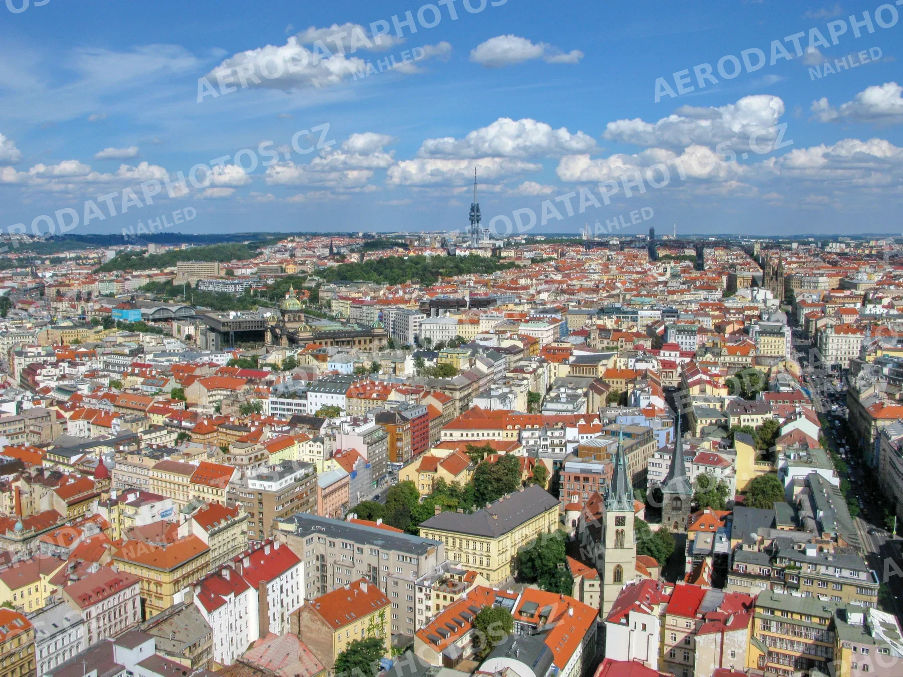 Ječná ulice a Karlovo náměstí Praha 2008