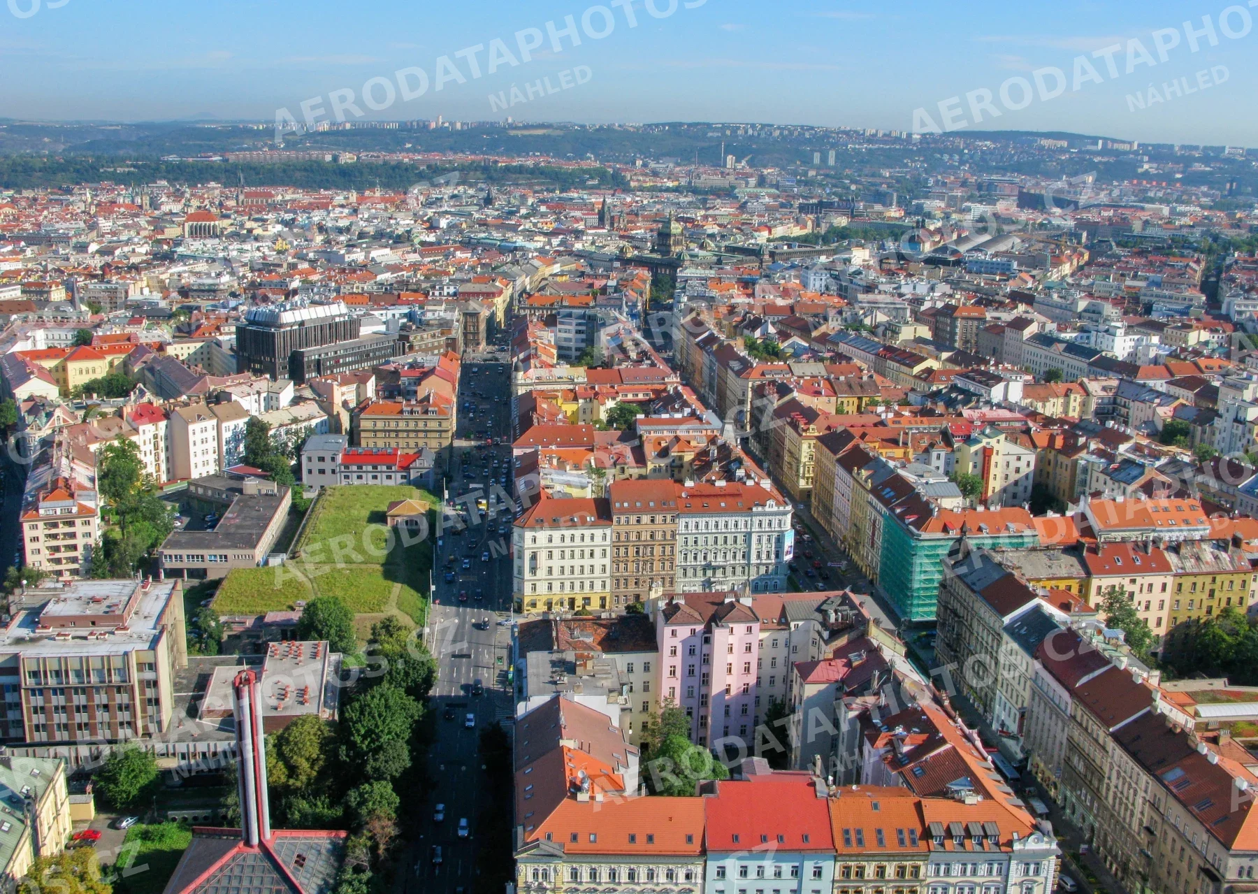 Ulice Sokolovslá Praha 2 2008