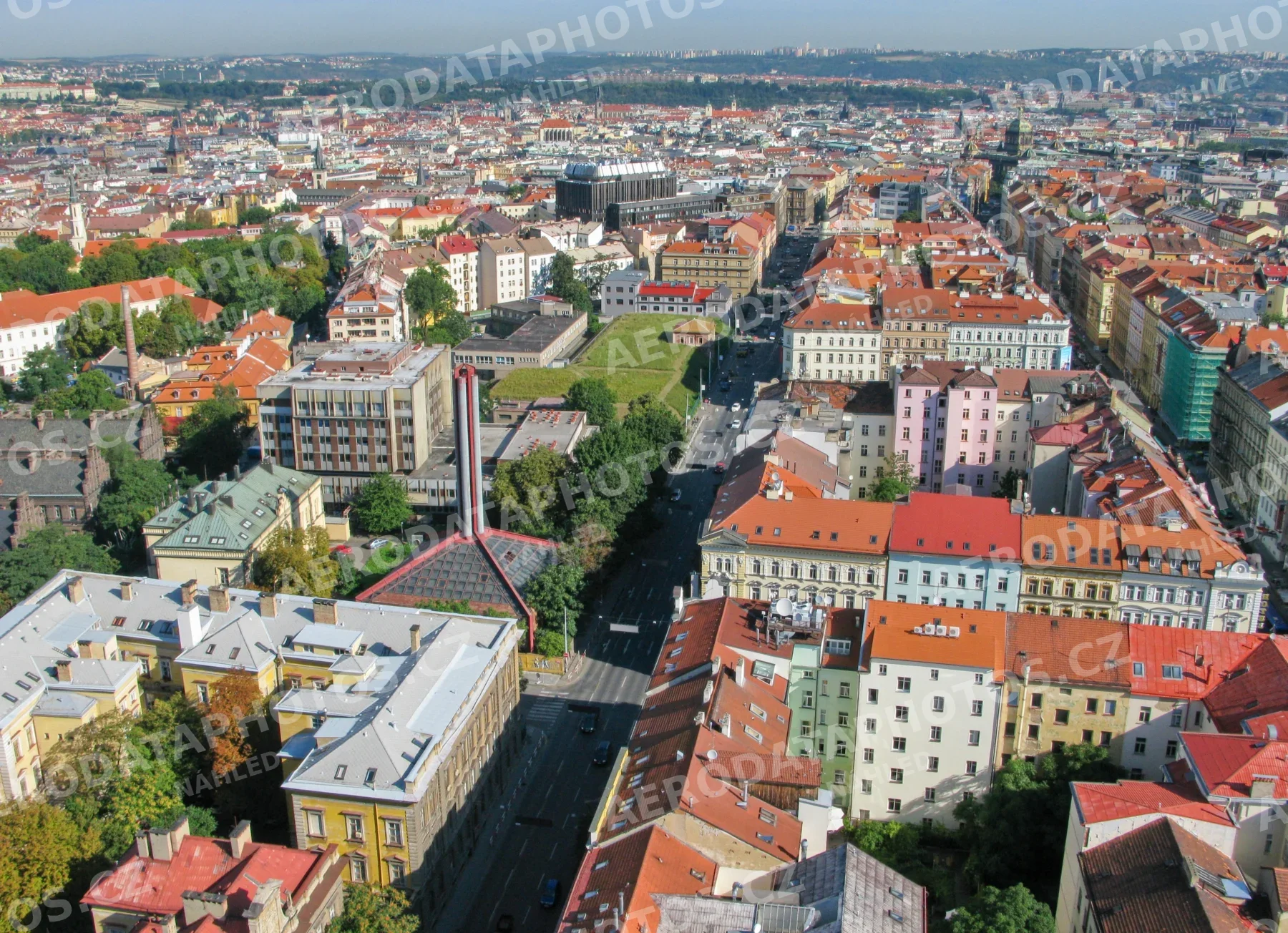 Ulice Sokolovslá Praha 2 2008