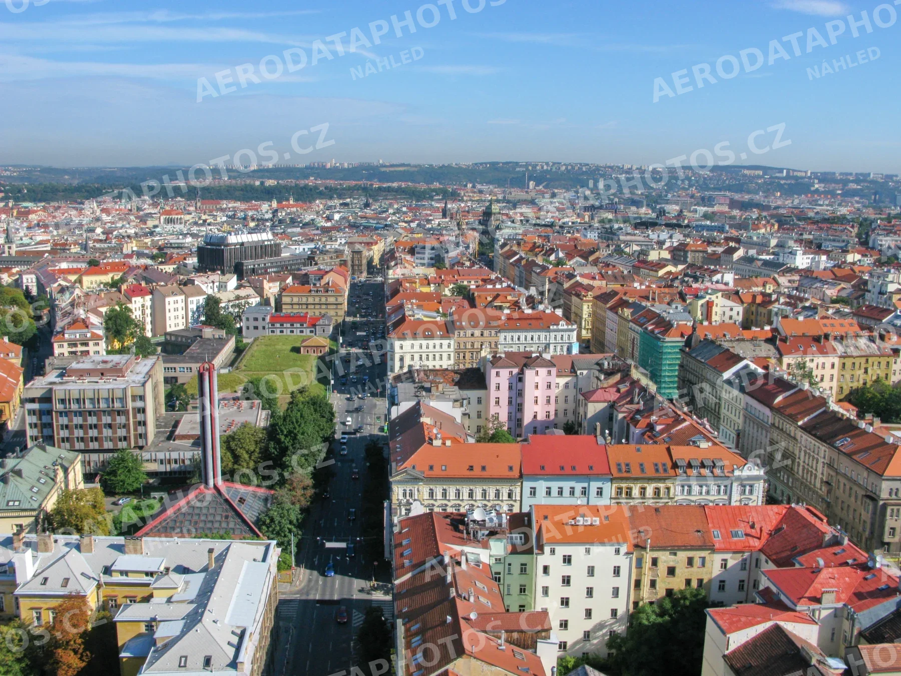 Ulice Sokolovslá Praha 2 2008