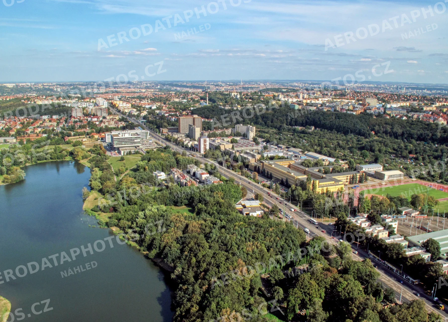 Rybník Džbán a Evropská ulice Praha 6 2009
