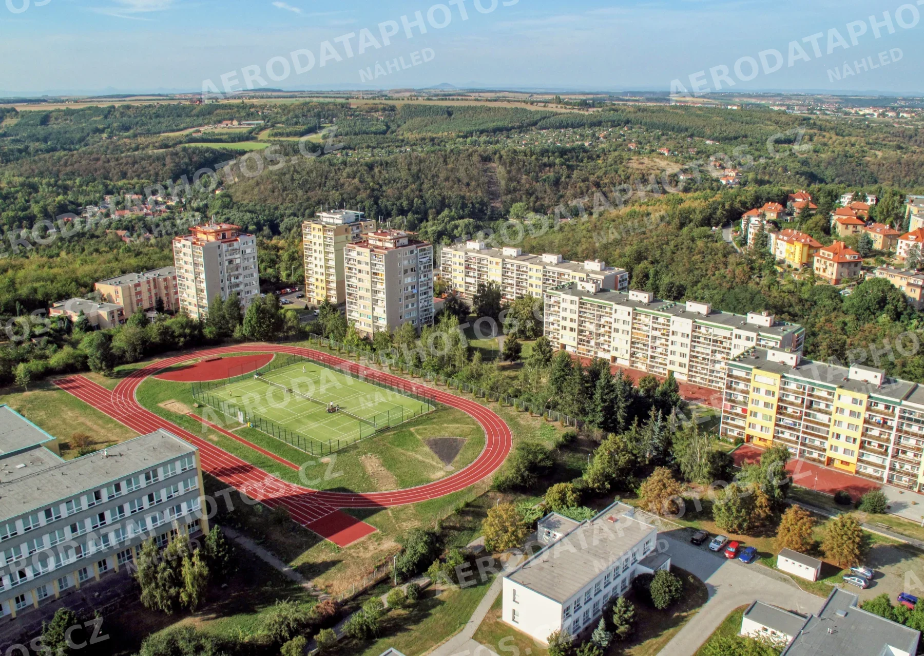 Gymnázium Arabská Praha 6 – sportovní areál 2009