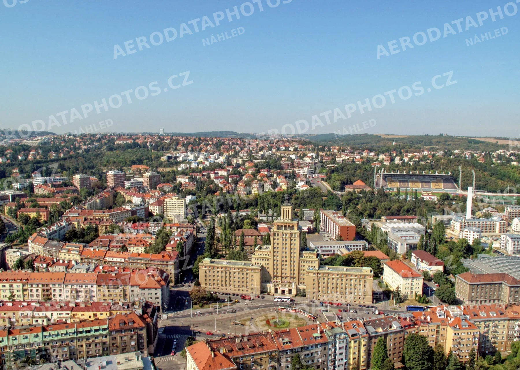 Hotel International Praha 6 a bývalá tramvajová konečná linky 25,26 – 2009
