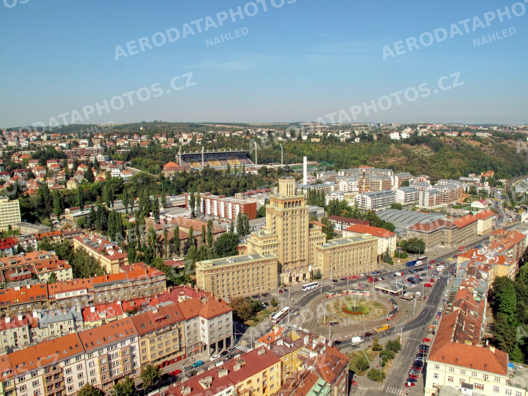 Hotel International Praha 6 a bývalá tramvajová konečná linky 25,26 – 2009