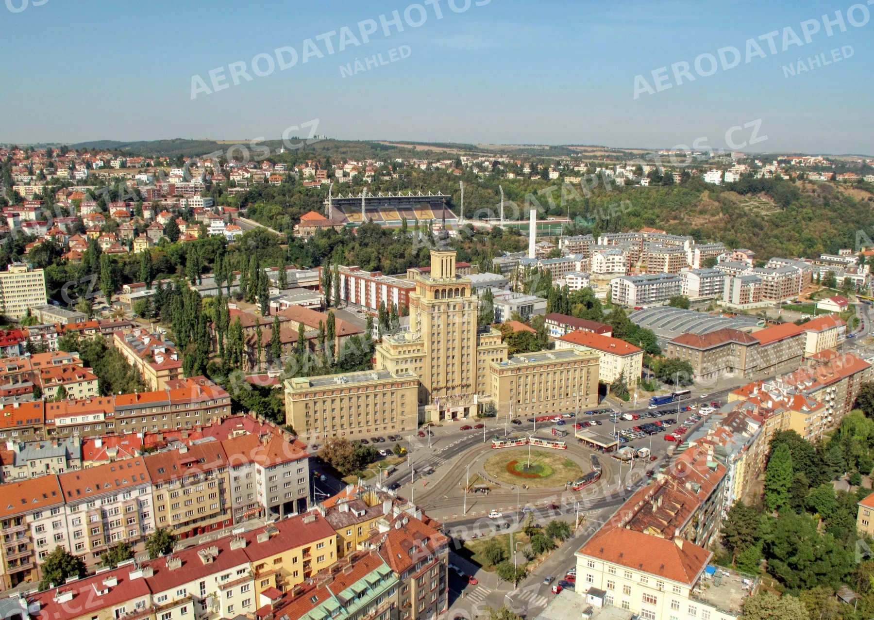 Hotel International Praha 6 a bývalá tramvajová konečná linky 25,26 – 2009