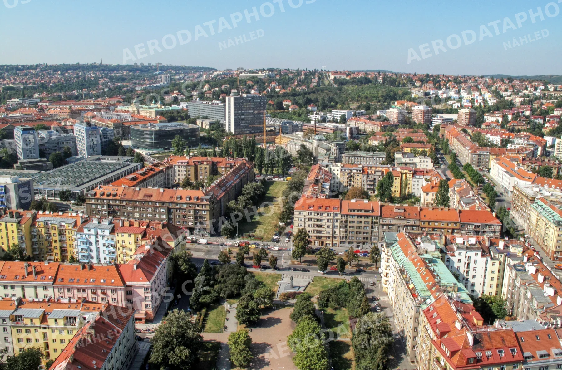 Náměstí Interbrigády Praha 6 – Bubeneč 2009