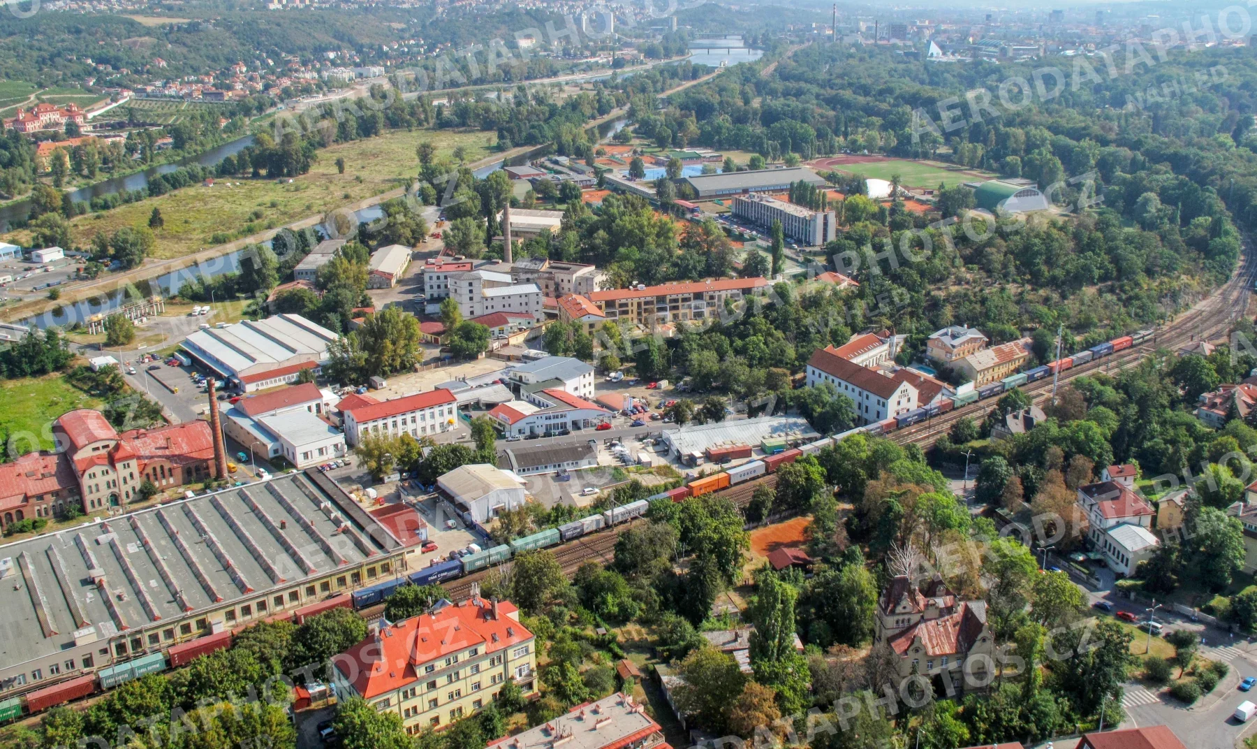 Podbaba Praha 6 – Vltava, plavební komory a okolí 2009