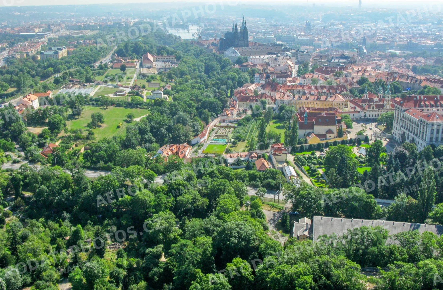 Patočkova ulice a Pražský hrad Praha 6 – výstavba tunelu Blanka 2007