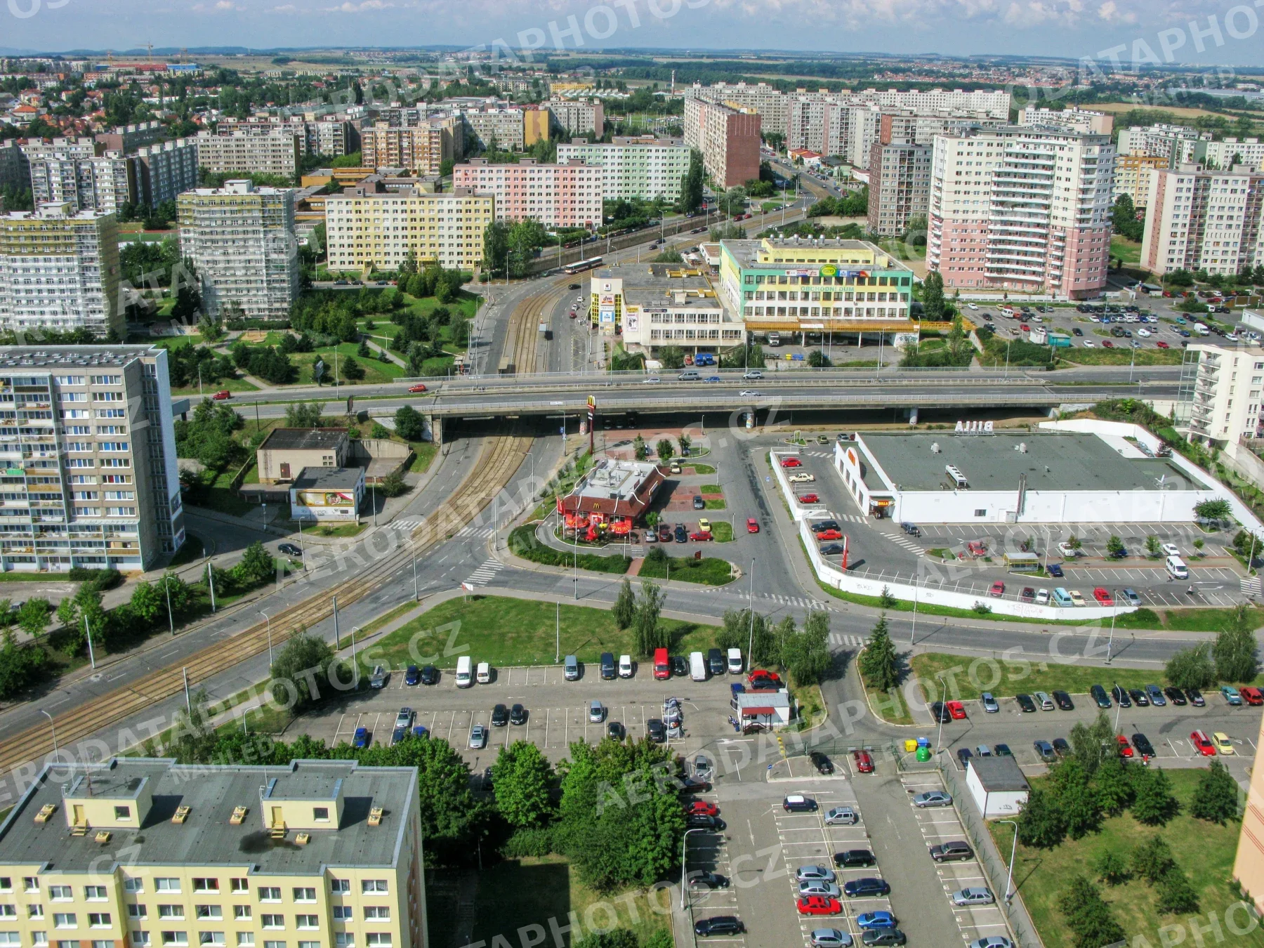 Plzeňská a Jeremiášova Praha – Řepy 2007